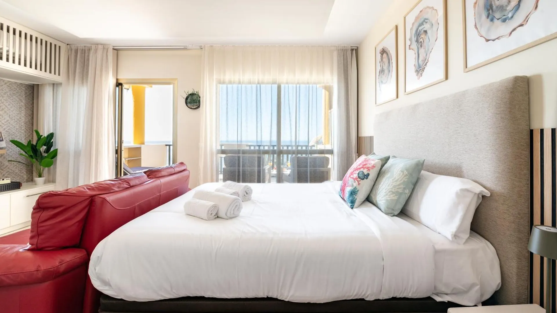 Oleholidays 843 Romana Playa Primera Linea De Playa Marbella Lägenhet