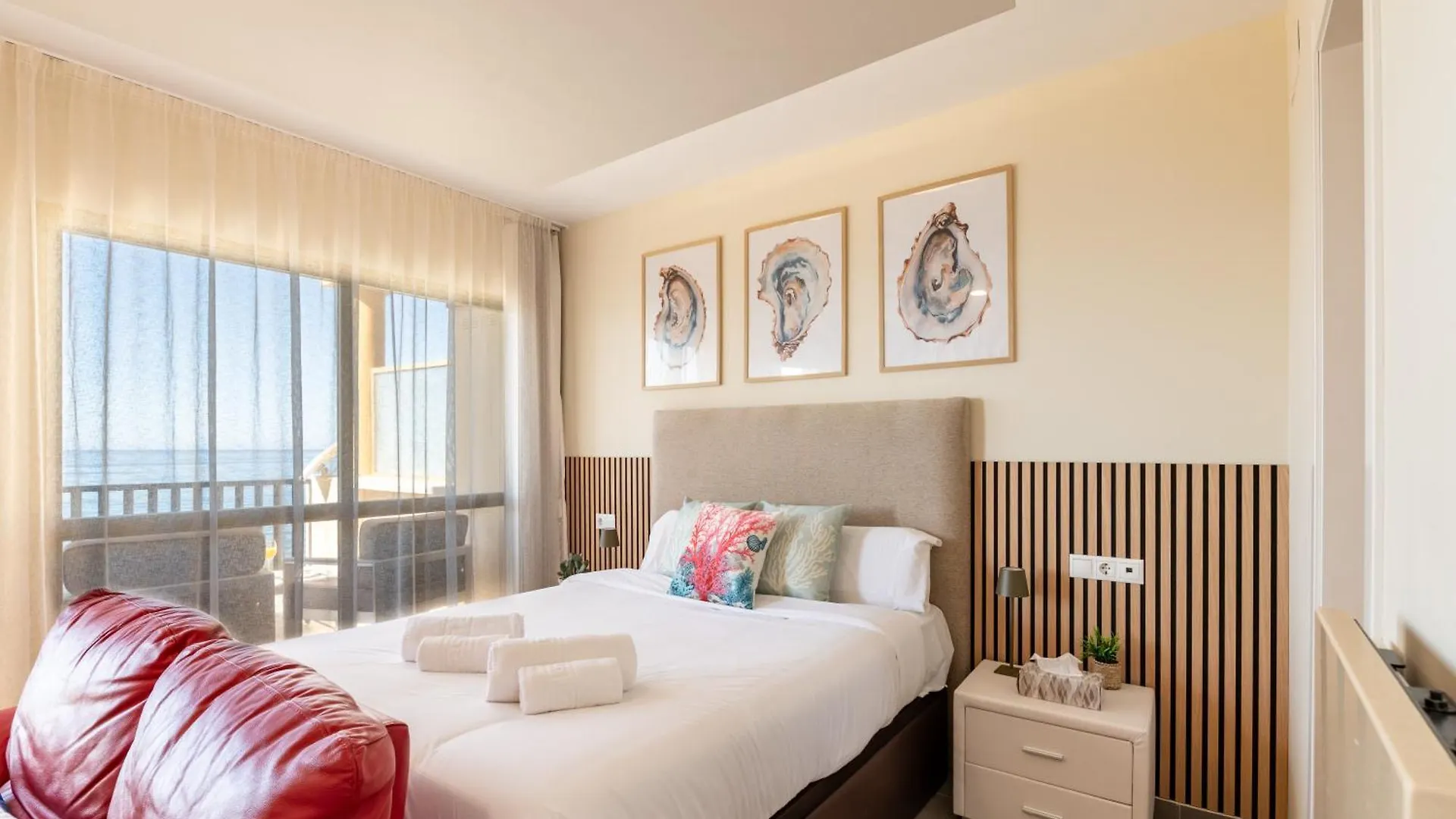 Oleholidays 843 Romana Playa Primera Linea De Playa Marbella 0*,  Spanien